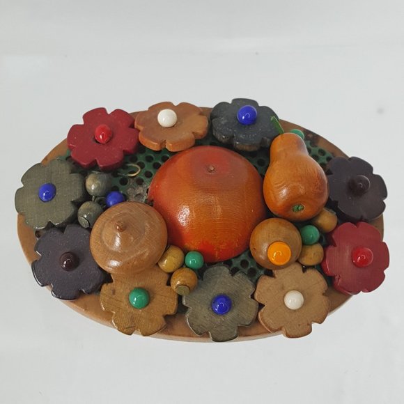 WWII Wooden Fruit Pin made in Czechoslovak. Rare - Picture 1 of 12
